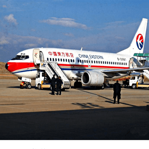 屯溪航空托运航空快运业稳步发展的原因是什么？